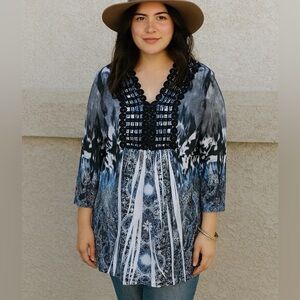 WORLD UNITY Womens Size Large Embellished Tribal‎ Boho Long Sleeve Tunic Shirt